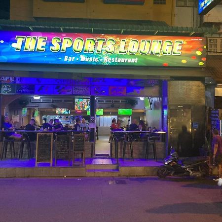 Отель The Sports Lounge Паттайя Экстерьер фото